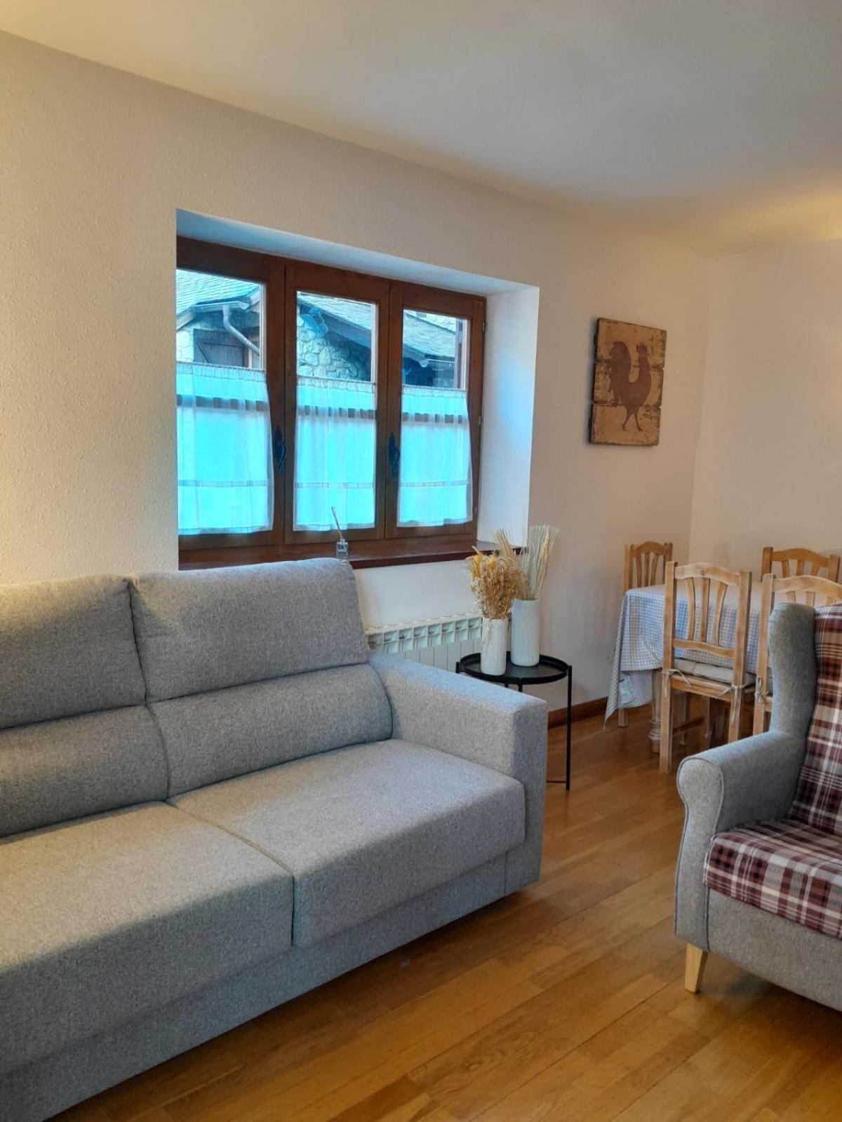 Apartamentos Nevados 24610 Benasque Eksteriør bilde