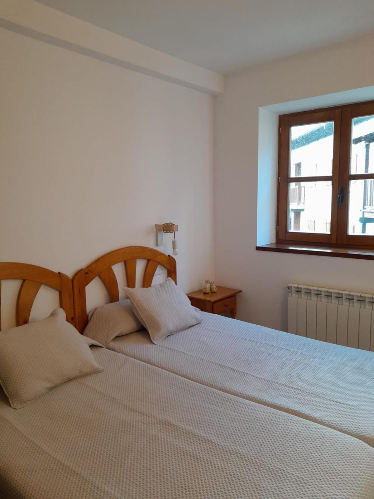 Apartamentos Nevados 24610 Benasque Eksteriør bilde